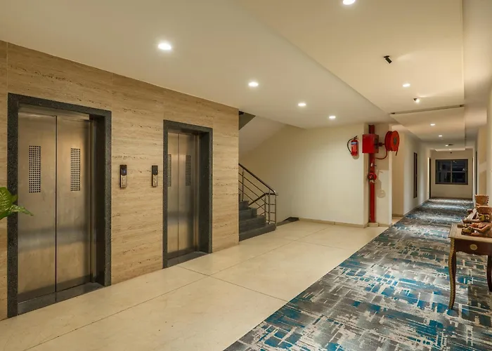 Perfectstayz Premium Udaipur By The Lake