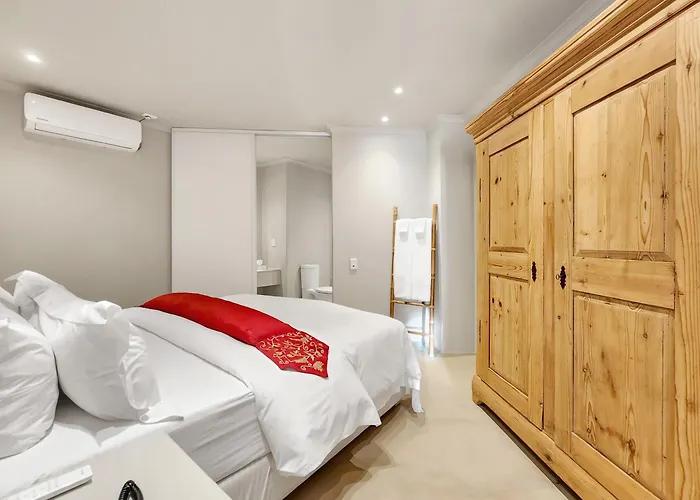 Rouge on Rose Boutique Hotel