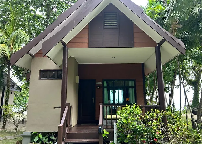 Tunamaya Beach & Spa Resort Tioman Island
