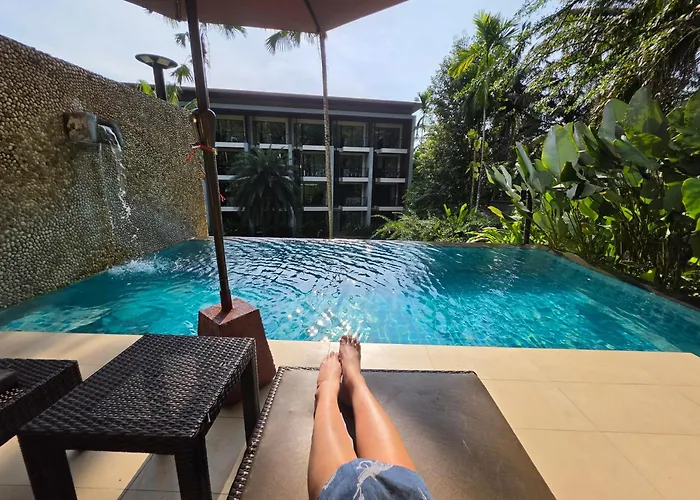 Hula Hula Resort L Truly Tropical And Fun Wellness