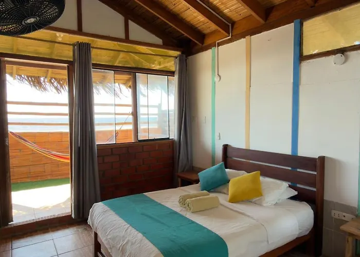 The Point Mancora Beach - Hostel Juvenil De Fiesta