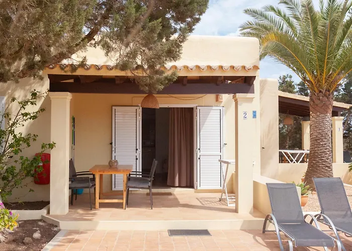 Vivendes Adelina - Escapada Formentera