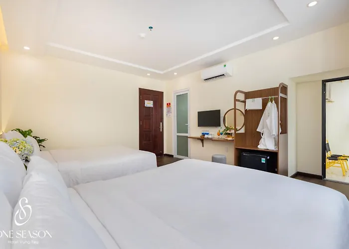 One Season Boutique Hotel Vung Tau - Beachfront