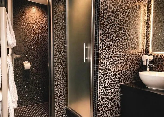 Hotel Aero Paris Passy
