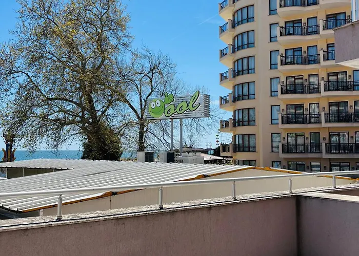 HOTEL IZVORA Beach Front Suites