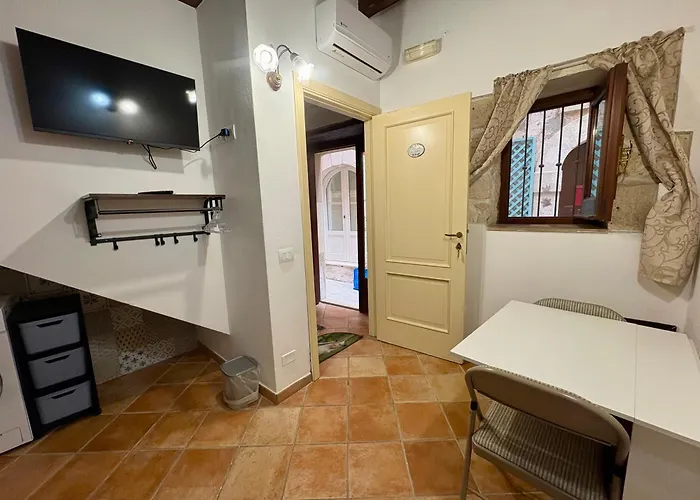 Gargallo Apartments