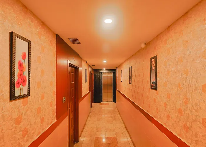 Everest Park Residency