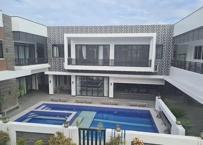 Dampa Poolside Events & Accommodation