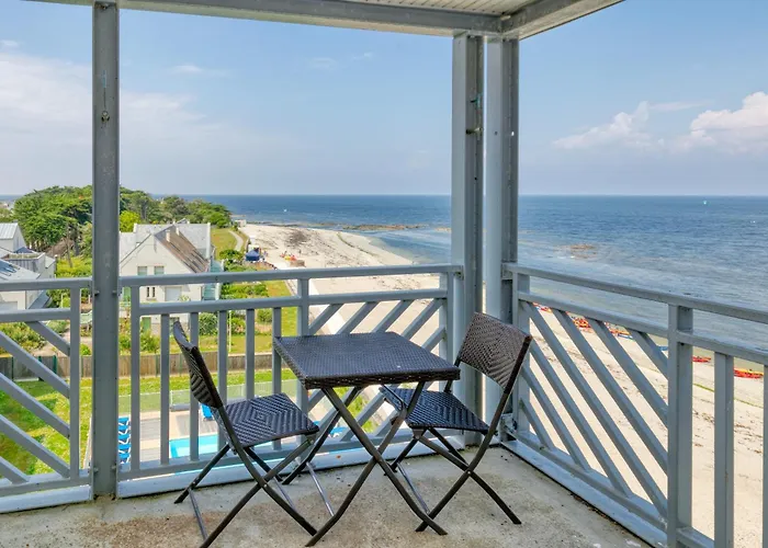 Appartement face mer et Piscine