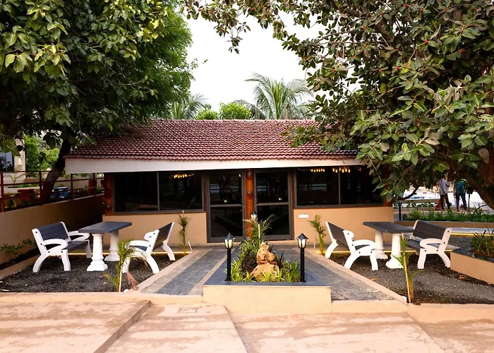 Hiran Gir Retreat - A Family Resort In Sasan Gir