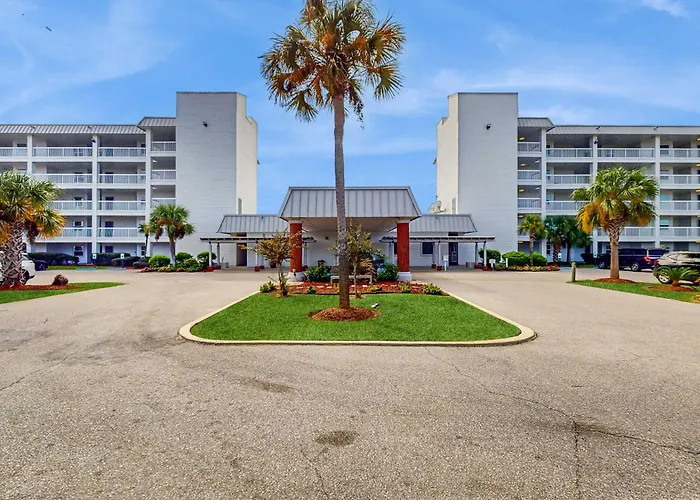 Plantation East #4113