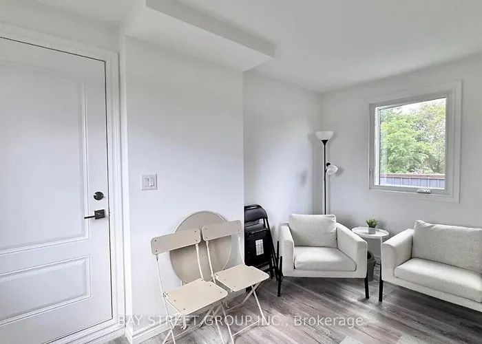 Bentley Commons Fallsview - Luxury 4 Bedroom 4 Bath Townhouse