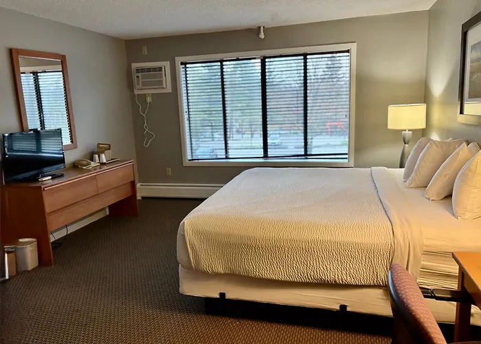 North Star Lodge & Resort