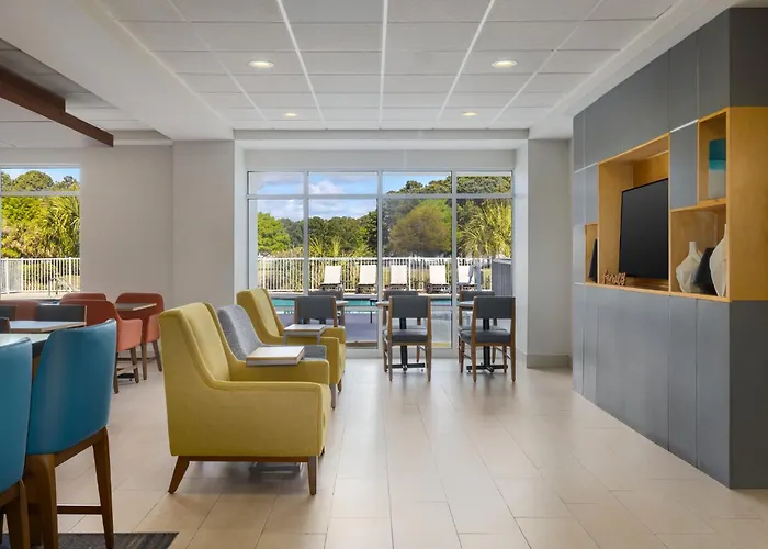 Holiday Inn Express Myrtle Beach-Broadway At The Beach By Ihg