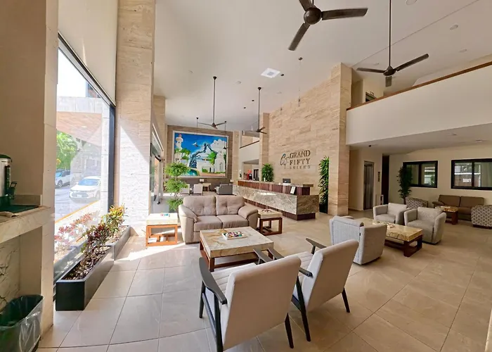Grand Fifty Suites