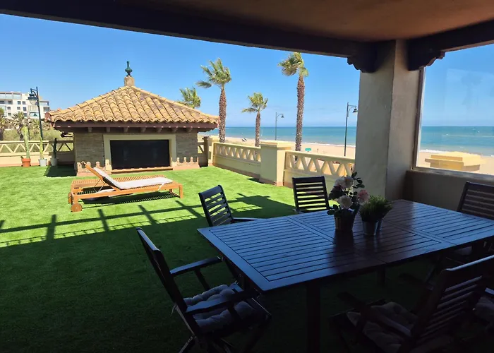 TOP APARTMENT! Frente al mar y gran terraza