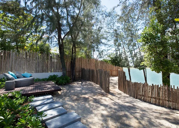 Cape Fahn Hotel Samui