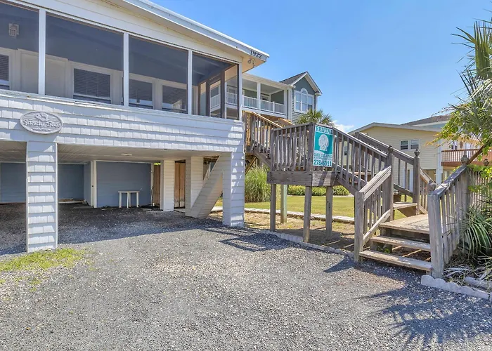 Sandy Toes By Oak Island Accommodations