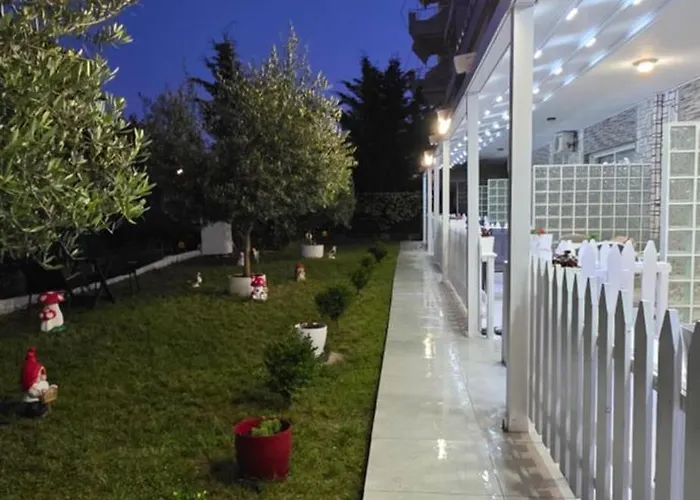 Suncoast Rooms Saranda Near Port & Beach