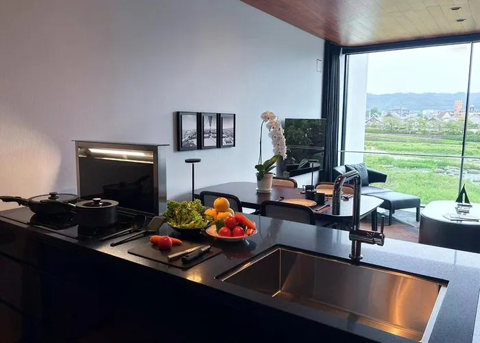 Kamo Residences By Reflections