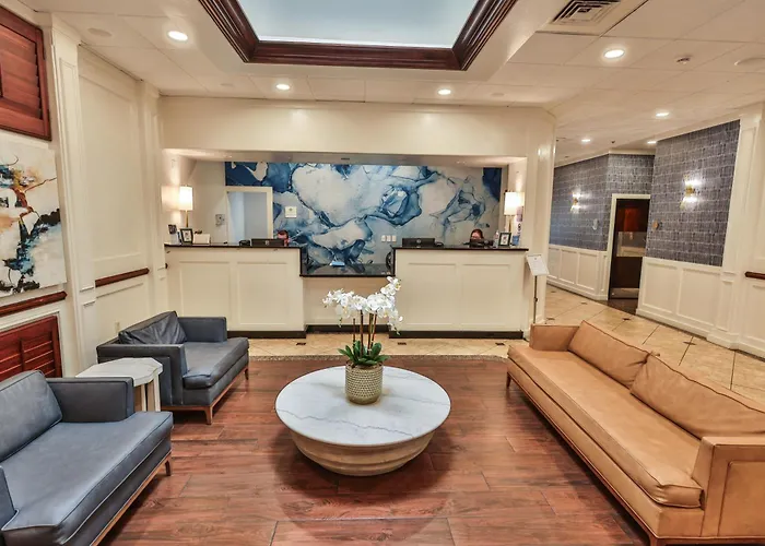 Wyndham Garden Fort Walton Beach - Fully Renovated