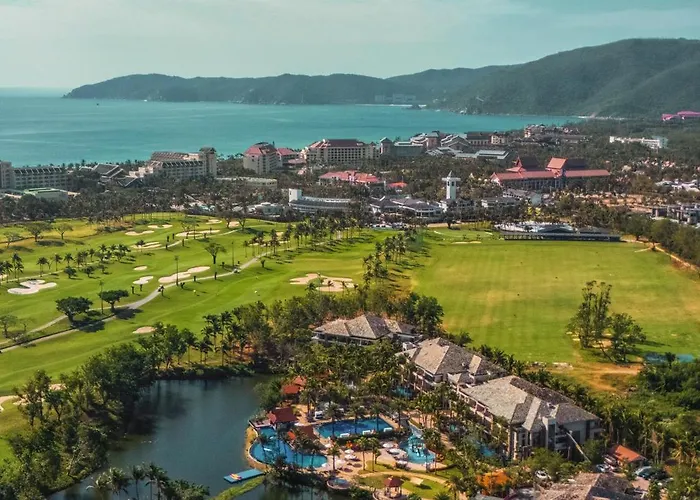 Grand Metropark Villa Resort Sanya Yalong Bay