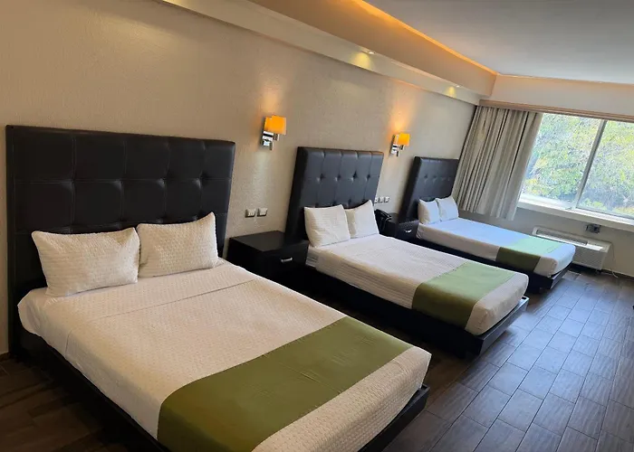 Hotel Diana Del Bosque By Dot Urban