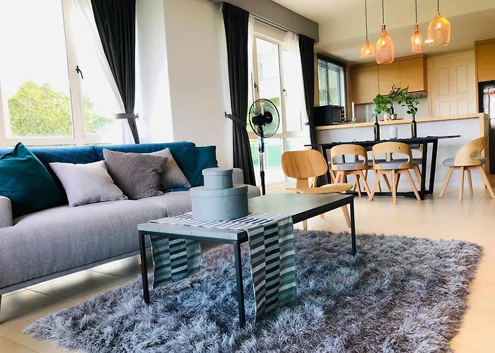 Santubong Suites A Just Like Home Damai