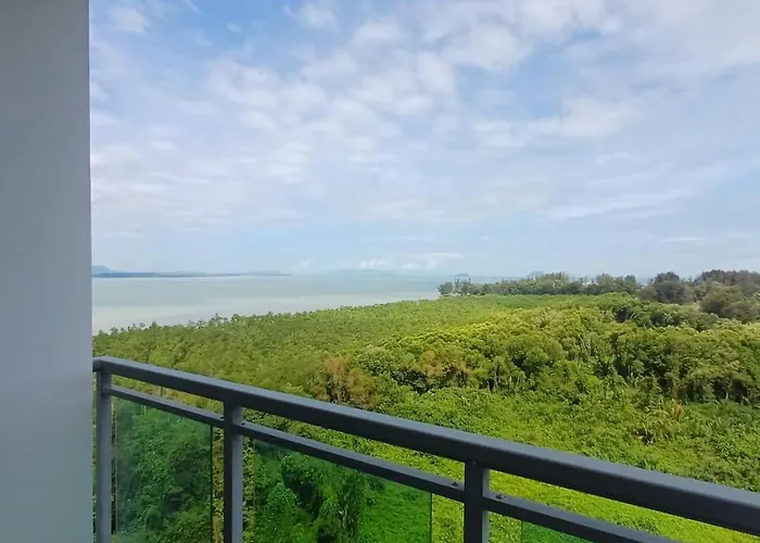 Santubong Suites B Just Like Home Damai