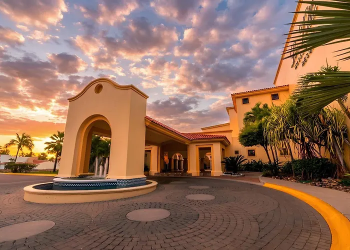 Las Villas Hotel & Golf By Estrella Del Mar