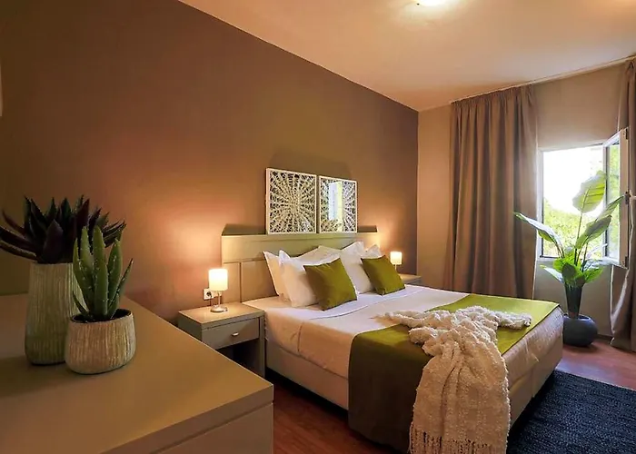 Nimfi Hotel, Skiathos