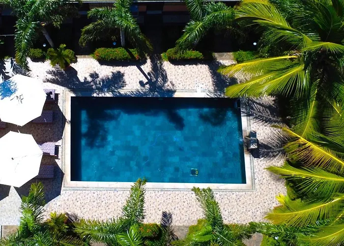 Fleur D'Ylang Hotel