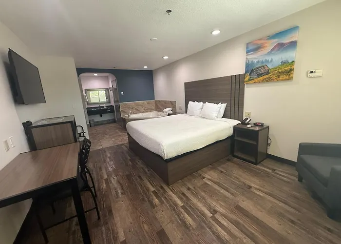 Baymont By Wyndham Manteca