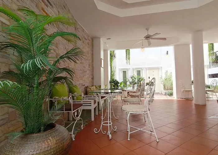 Casa Blanca Boutique Hotel - SHA Plus