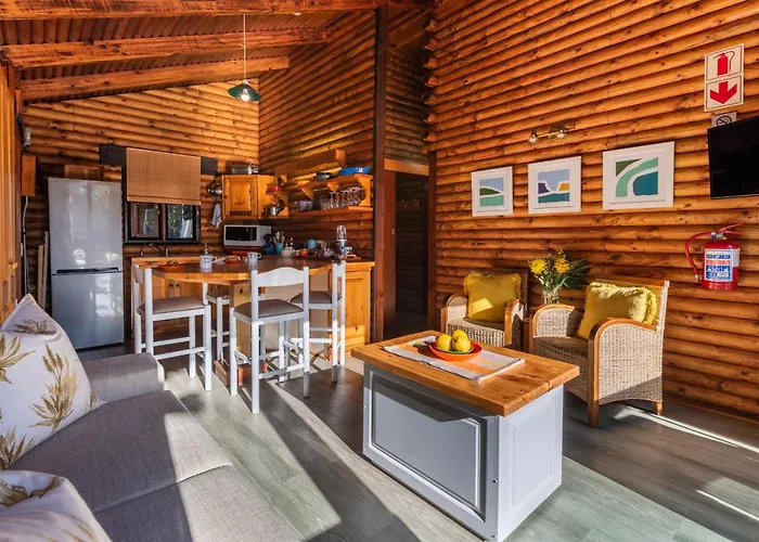 Under Milkwood Resort