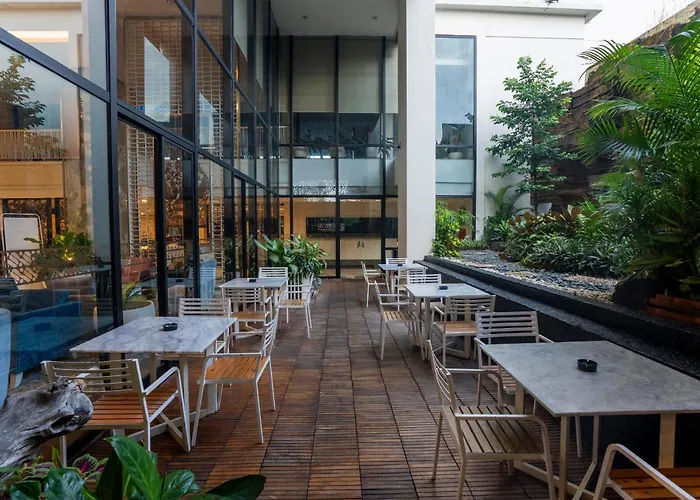 Jambuluwuk Malioboro Hotel Yogyakarta