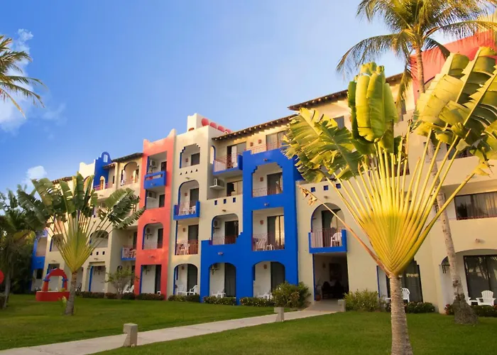 Grand Decameron Complex Bucerias, A Trademark All-Inclusive Resort