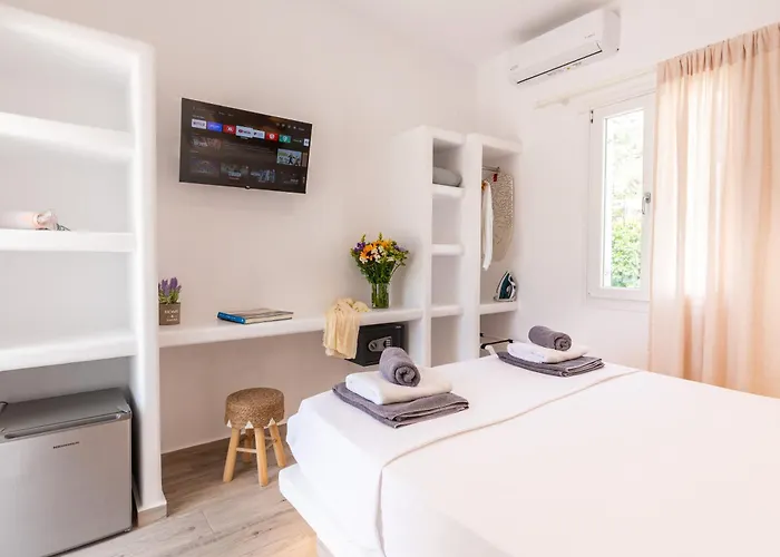 Alexandra Suites - Mykonos Port