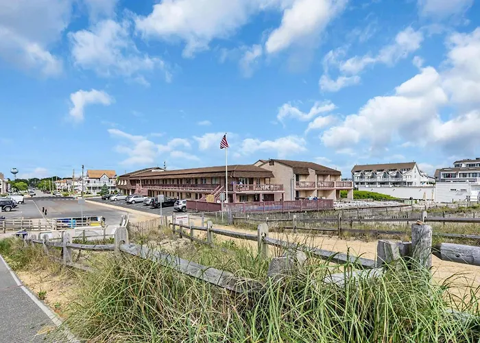 Windswept Motel