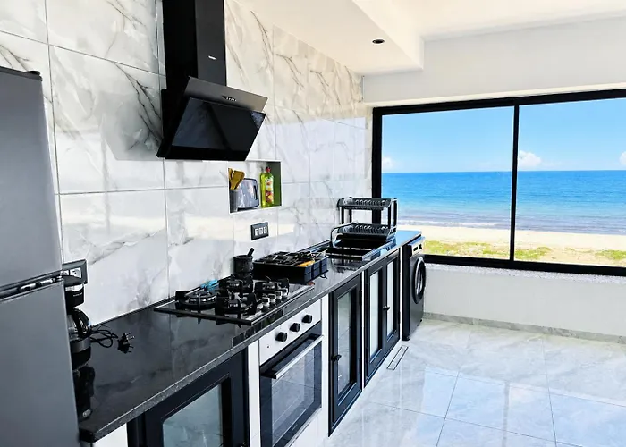 Casa del Mar Residences
