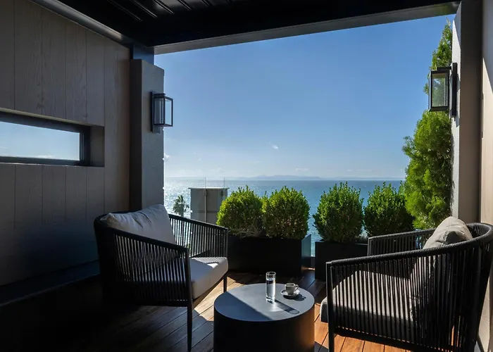 Coral Hotel Athens