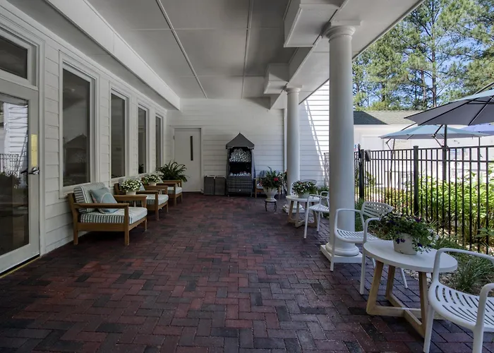 Homewood Suites By Hilton Olmsted Village
