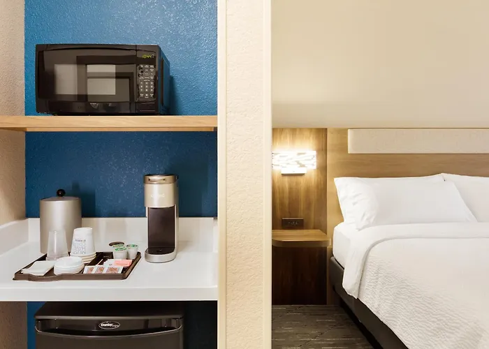 Holiday Inn Express And Suites Morehead By Ihg