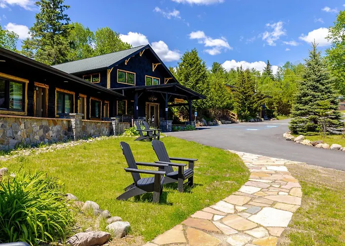 Adirondack Spruce Lodge