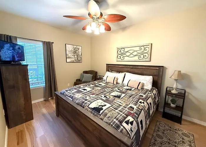 Rockwood Condos On Table Rock Lake With Boat Slips