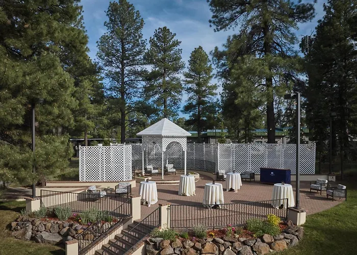 Doubletree By Hilton Hotel Flagstaff
