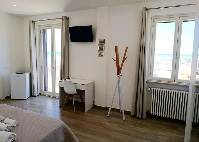 Amare Bed & Breakfast