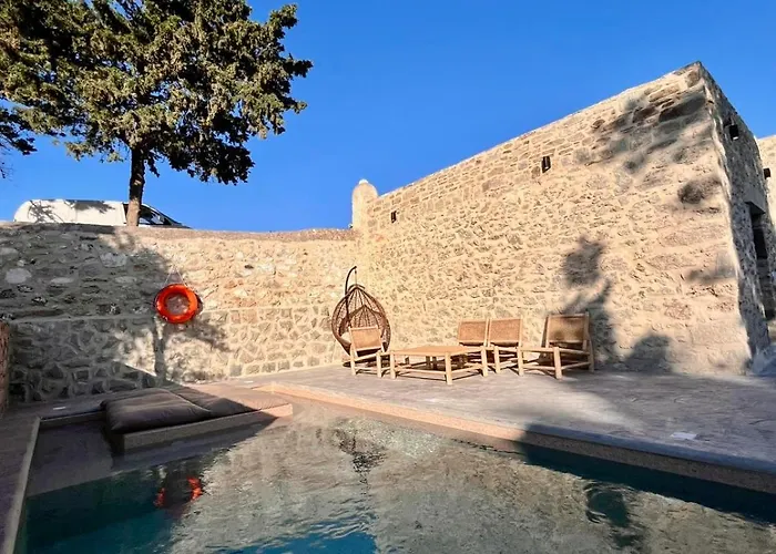 Naxos Green Village Hotel