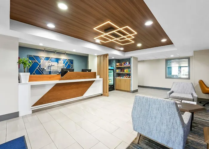 Holiday Inn Express Hotel & Suites Wabash By Ihg