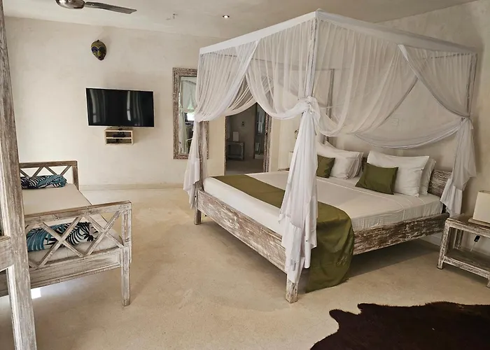 The Villa Luxury Suites Hotel